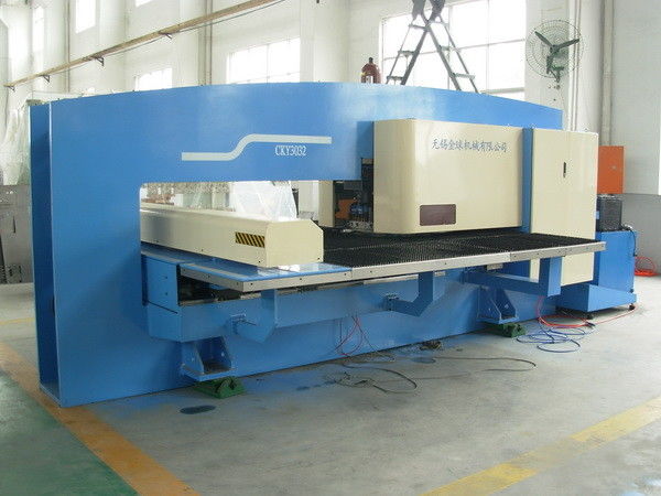 هیدرولیک تراشکاری ماشین آلات تراشکاری CNC 60 m / min با سیستم FANUC