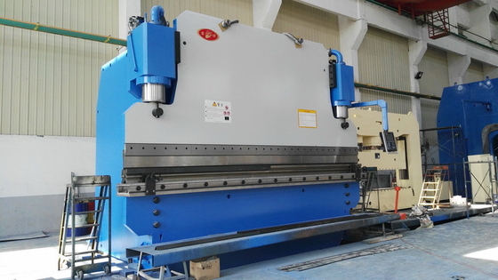 500T نیروی CNC فشار هیدرولیک استفاده از ترمز بر روی ساخت فلز، کارخانه های خودرو
