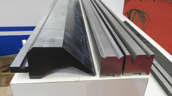 خرید پانچ / قالب قالب پانچ / قالب قالب 42CrMo بخش قابل تنظیم فشار پاشش اروپا online manufacture