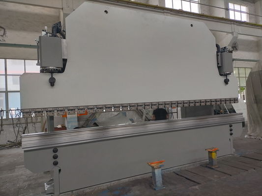 خرید 5000kg CNC هیدرولیک فشرده ترمز ماشین با 6000mm خم طول و 175 ° Max زاویه خم برای صنعتی شکل گیری فلز online manufacture