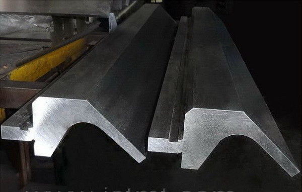 100T فشار ترمز گردن گوز ابزار واحد V فرآیند قالب خم کردن شکل گیری مرد