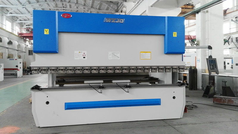 4M ورق طول فلز CNC فشار هیدرولیک فرکانس فرکانس فرکانس فرکانس فلز نوع C