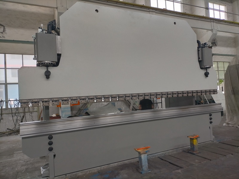 600T CNC فشار هیدرولیک ترمز طول 14m برای خم و شکل ورق فلزی