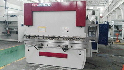 4M ورق طول فلز CNC فشار هیدرولیک فرکانس فرکانس فرکانس فرکانس فلز نوع C