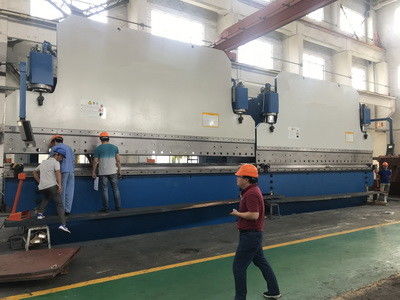 فرکانس خودکار فشار CNC 3000 تن طول میز 12000mm خم کردن 20mm ورق