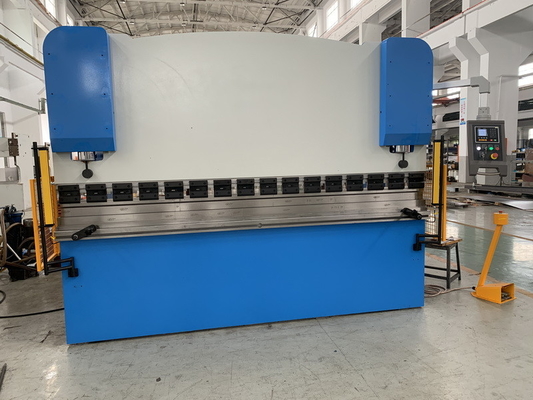 125T WE67Y هیدرولیک فشار ترمز انعطاف پذیری ظرفیت 130T ورق فلزی ماشین تشکیل