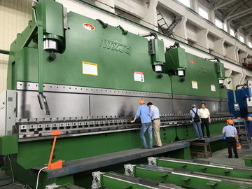 نوع هیدرولیک 350 میلی متر ضربه CNC Tandem Press Brake 16m طول محصولات خم